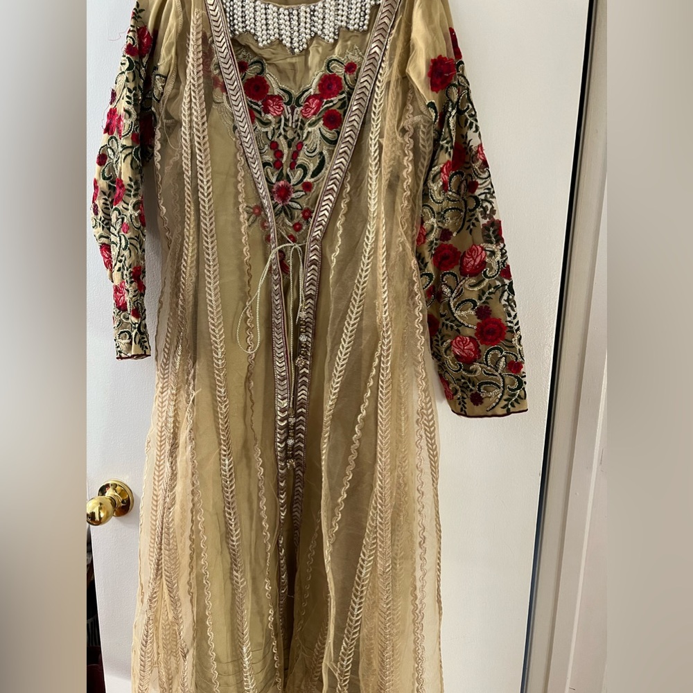 Maria B brand medium size used